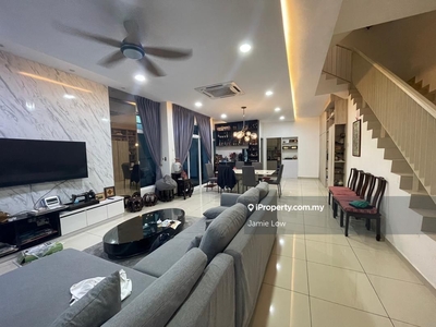 3-storey Cluster House Nusa Sentral Fully Renovated Freehold Gng