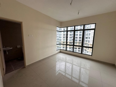 ARC @ Austin Hills 2 bedroom & 2 bathroom for Rent only RM1300! Hight floor 28 Level ! Free 2 car park !