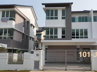 Brand New 3-Storey Semi-D House @ Ambang Botanic 2, Klang