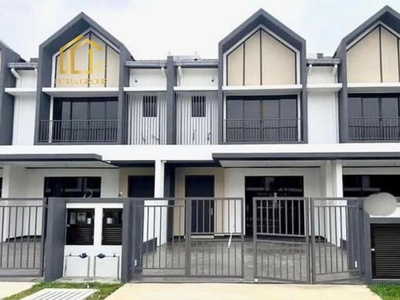 Brand New Double Storey House @ BANDAR BUKIT RAJA-LYRA Klang