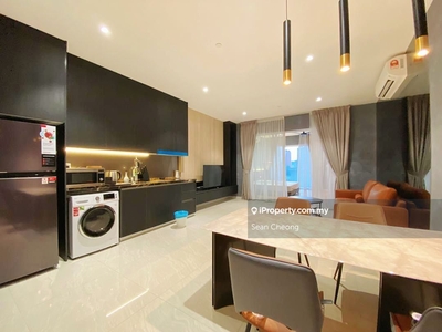 Brand New Unit For Rent! Contemporary Design with Amazing Interior.