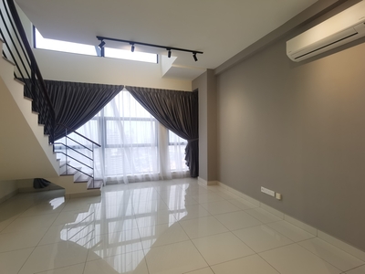 cheaper unit at Arte Mont Kiara Partly furnished for rent 2 car park ready to move in