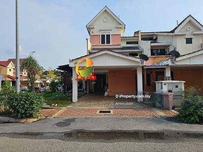 Corner, Renovated 2.5 Storey Terrace Presint 8 Putrajaya