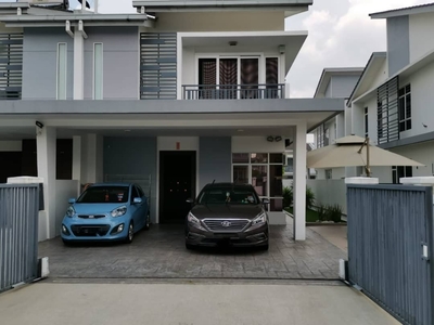 For Sale Double Storey Semi-D Cluster M Residence 2, Bandar Tasik Puteri, Rawang