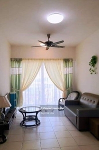 Golden Triangle Condo 1260sf 3-Bedrooms Fully Furnished 2 C/carparks