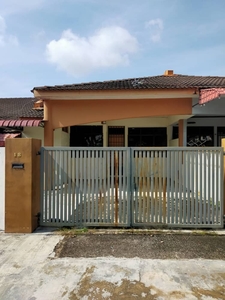 Johor Bahru Taman Daya Jalan Pinang 3x Single Storey terrace House Unblock View