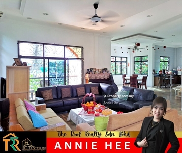 Nearby Damai / Cozy Designed Bungalow / Private Land On Top Hill