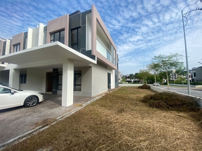 Newly Completed Double Storey Corner Lot Terrace, Maple Residence, Laman View Cyber 9