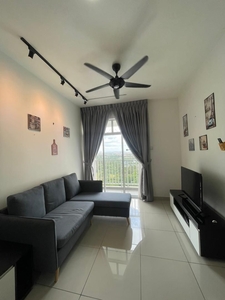 Twin danga residence high floor unit for rent