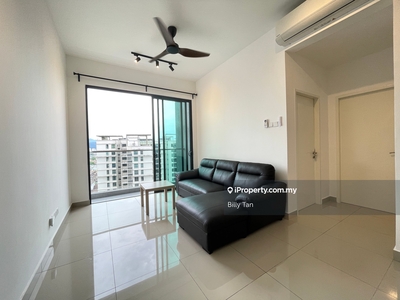 Walking distance to Lrt Mrt , Nearby Sunway velocity mall and medical