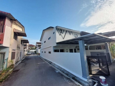 Taman Bukit beruang freehold 22x70 double Storey Terrace for sell