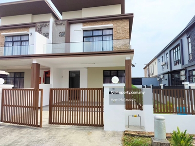 Bandar Cemerlang, Ulu Tiram For Sale/Rent, Double Cluster Gated guard