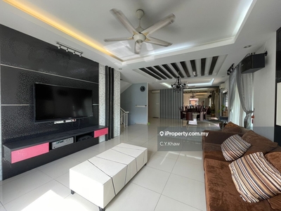 Nusa Idaman Semi D With Basement Fully Furnished Fully Extension