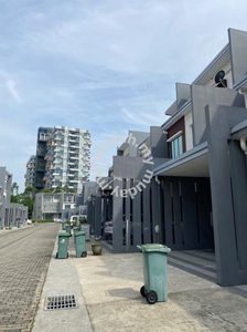 Academia Lane, Kota Samarahan with Superb Vibes Property