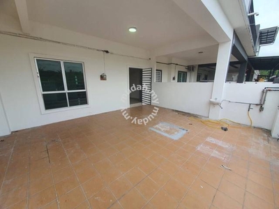 Freehold Double Storey Terrace House in Bercham For Sales