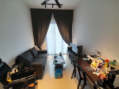 South Link 1 plus 1 room. Available early Nov