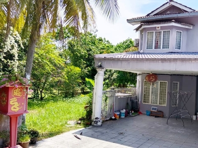 Corner Lot House for Sale in Puchong