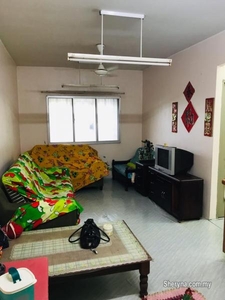 Below Market Value And Well Kept Ground Flr Apartment In Rawang