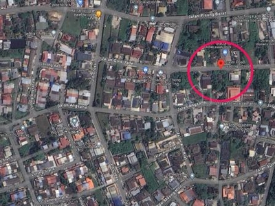 Gold Jade Road Land With Detached House For Sale