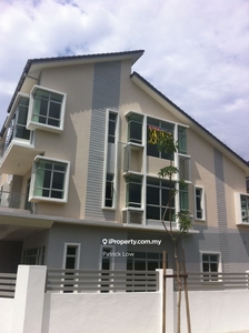 Kepong Areca Semi-D gated guarded house for Sale