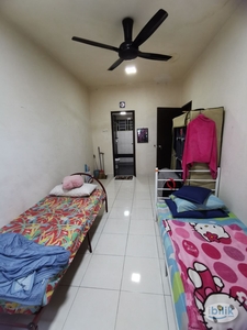 Master Room at Indah Alam, Shah Alam