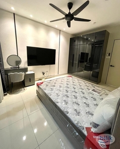 Newly Renovated Medium Bedroom with Balcony for Rent RM1050, included Utilities Fee.