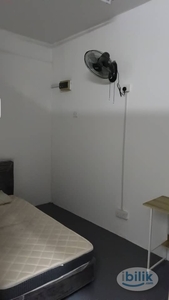 Single Room at Sri Begonia Apartment, Bandar Puteri Puchong
