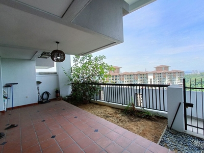 2377sf, Armanee Terrace Duplex for Sale in Damansara Perdana