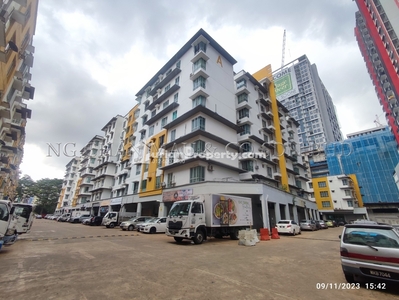 Apartment For Auction at 162 Residency