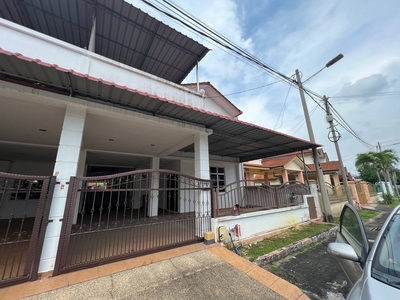 Cluster Double Storey Semi D Intermediate at Taman Tasik Utama, Balcony & Porch Extended, Gated & Guarded Community