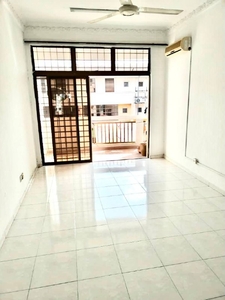 [FREEHOLD] Emerald Court Apartment at Cheng, 960 Sqft, Gated & Guarded, 1 Carpark