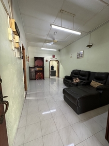 [FREEHOLD] Single Storey Intermediate House, Partially Furnished at Bukit Beruang, Strategic Location, for Sale @RM370,000