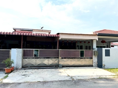 [FREEHOLD] Single Storey Terrace Intermediate at Bukit Beruang, 1,540 Sqft, Kitchen & Car Porch Fully Extended, Strategic Location
