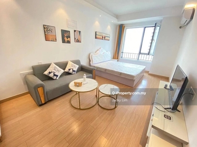 High Return High Demand Luxury Condo with great Design Airbnb Recommed