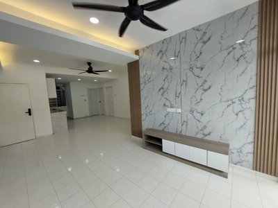 Pangsapuri Cheng Ria, 862 Sqft, Fully Renovated with Modern Concept & Design, for Sale @RM188,000 Only!! Is Like A New House!!