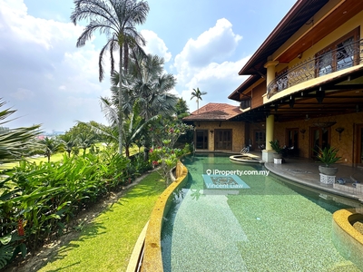 2 storey resort bungalow with pool & golf course view