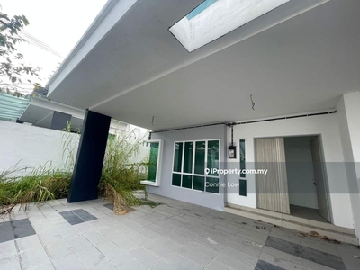 Double storey semi detached for sale in ipoh Silibin Hillview
