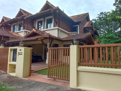 End Lot De Cul Sac Fully Renovated Double Storey Terrace House with Massive Land Damai Jasa Alam Damai Cheras Kuala Lumpur For Sale