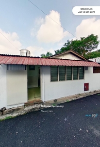 For Rent, Taman Berkeley Klang,1 Storey house 4 Rooms, Near to Shop