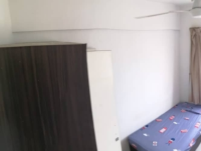 Fully Furnished 4 Bedrooms Serviced Residences – Academia @ South City, Seri Kembangan