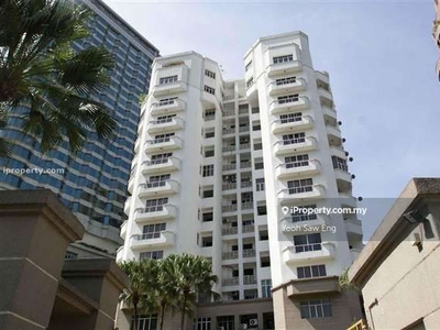 Good Buy 2,300sf 3 bedrooms near Pavilion and KLCC convention