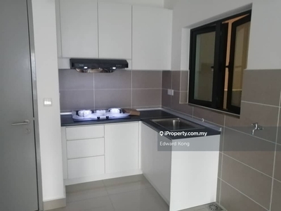 Luxury condo M centura for sales 2room partially furnish with aircond
