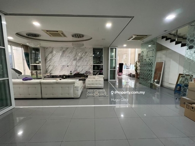 Modern Design Bungalow with Private Pool, Easy Access Shops&KLCC Area
