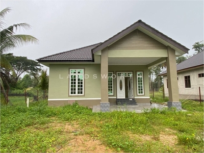 Rumah Banglo di Kampung Badak, Bachok Kelantan For Sale