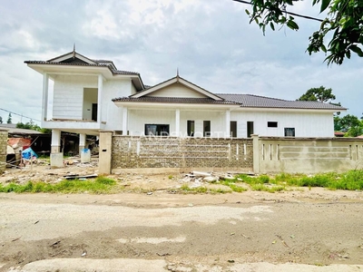 Rumah Banglo Split Level di Kampung Kenali, Kubang Kerian For Sale
