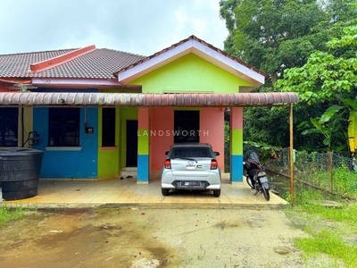 Rumah Semi D 1 Tingkat Berdekatan Pasar Kedai Mulong, Kelantan For Sale