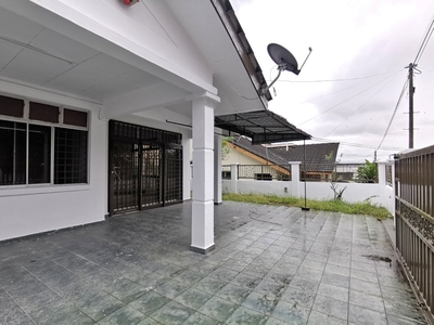 Single Storey Semi-Detached House @ Jalan Api-Api, Taman Megah Ria, Masai