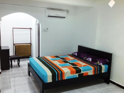 StayNest 3 Bedroom Homestay Kota Bharu (10pax)