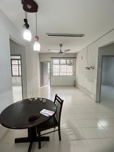 Villa Krystal Apartment / Selesa Jaya / Skudai / 3+1bed 2bath Partially Furnished / Near SKS Mart
