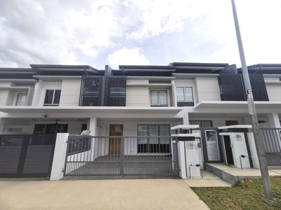 【20x60 Garland Residence 1 】FOR RENT Kota Emerald Anggun Rawang